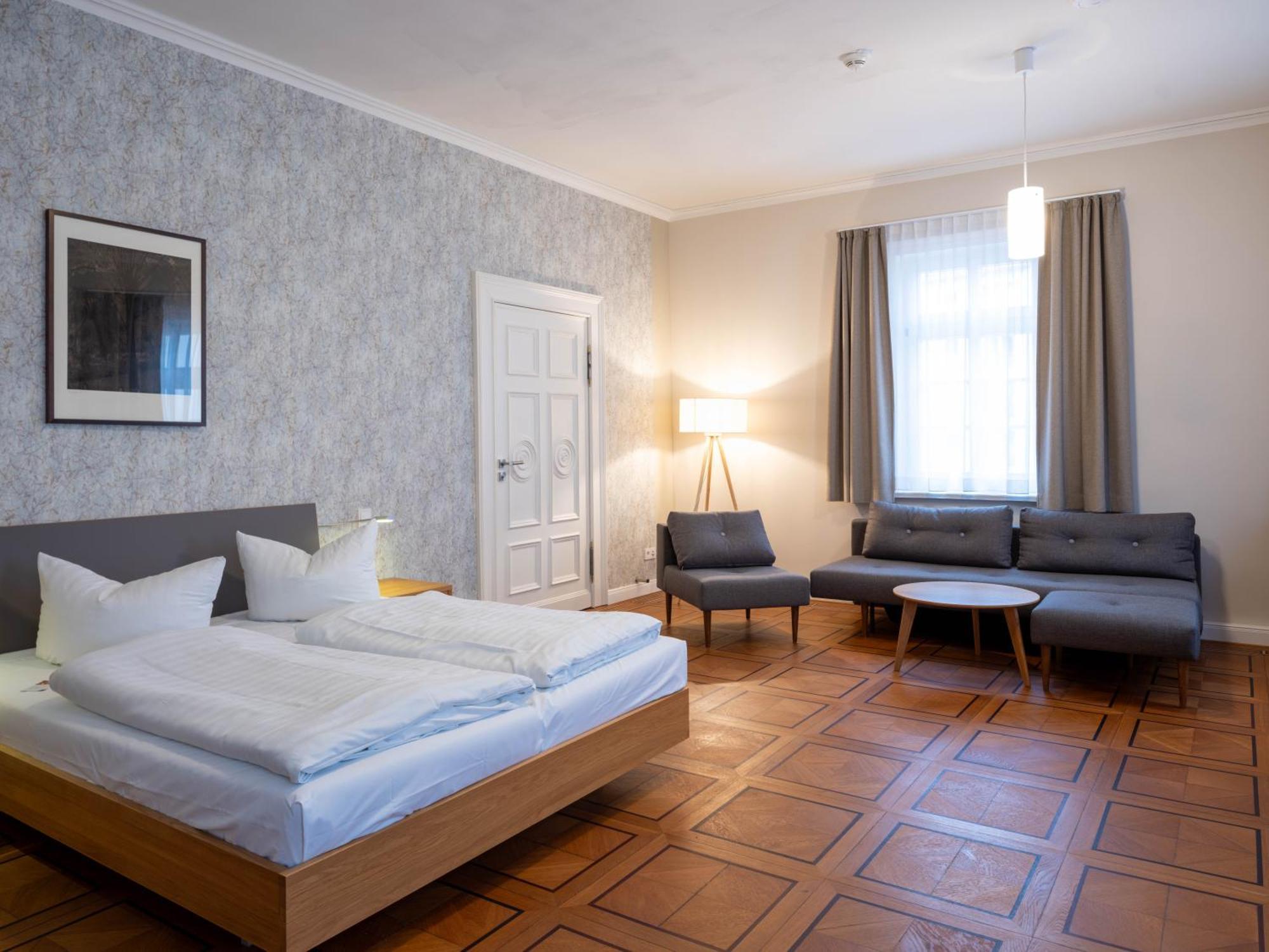 Gaestehaus Nikolai Erfurt Extérieur photo