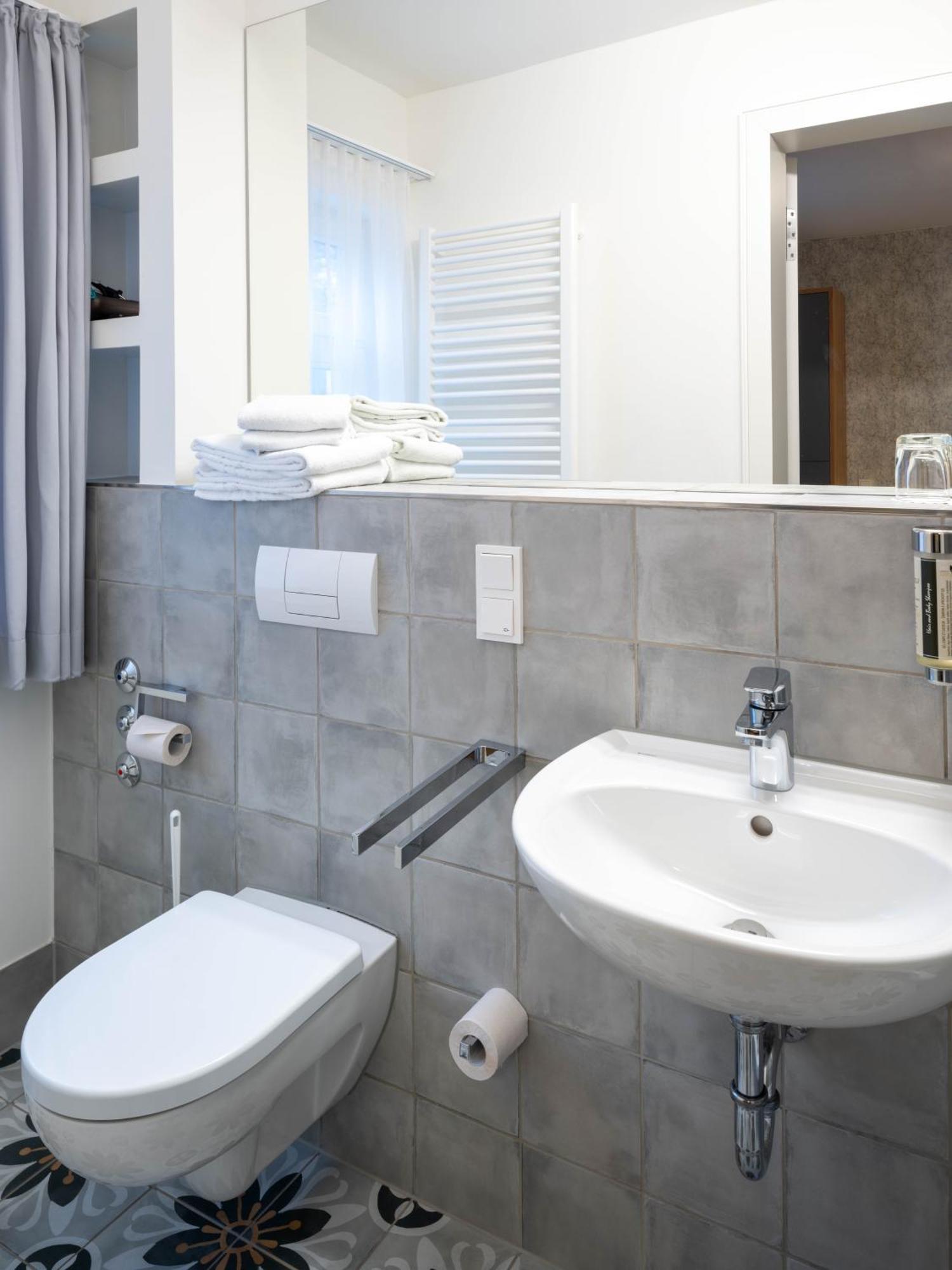 Gaestehaus Nikolai Erfurt Extérieur photo